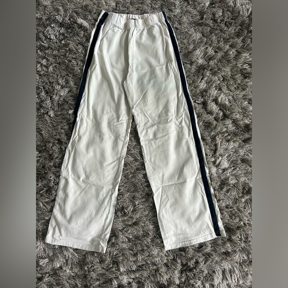 Brandy Melville Pants - Brandy Melville flare pants